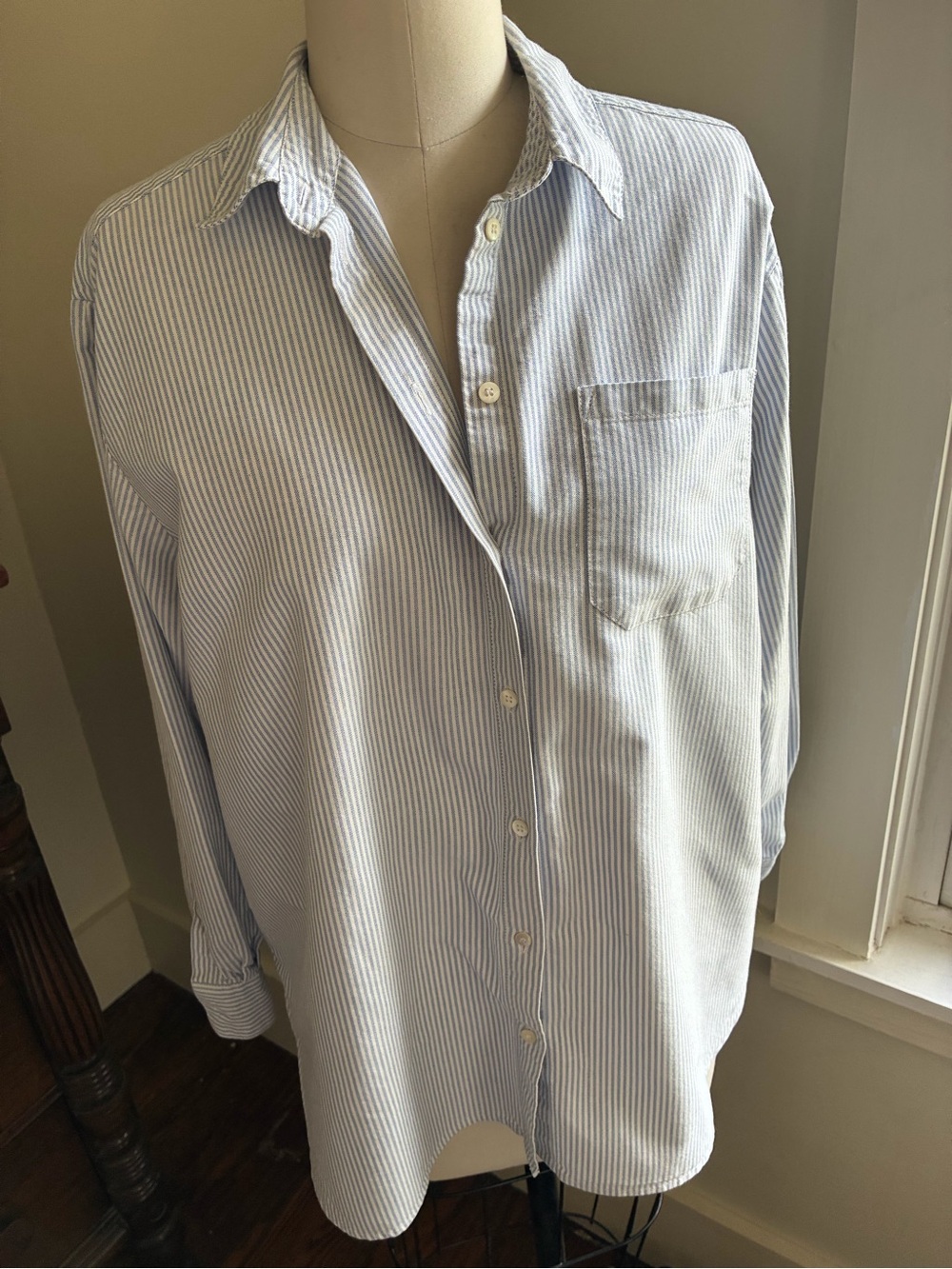 Sézane Max Shirt- Classic Light Blue Stripe Women’s Size 6 (38) NWT